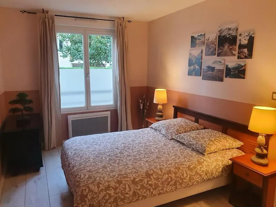 Lyon 8 Grange Blanche Appartement Calme De 50 M² 0*,  France
